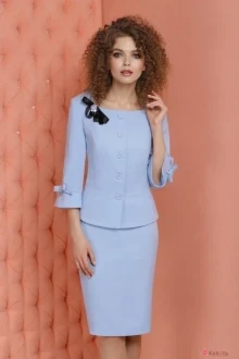 Юбочный костюм LeNata 21757-1 голубой