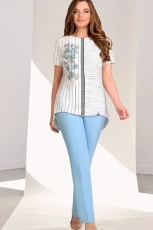 Брючный костюм Мишель Стиль 701 голубой