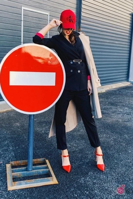 Брючный костюм Sorochinskaya 0612007 черный #1