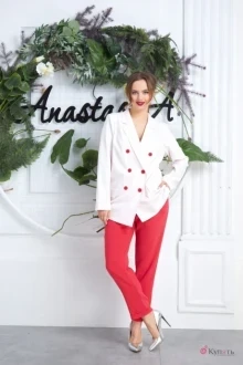 Брючный костюм Anastasia 575 молочно-розовый