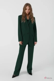 Брючный костюм УТИЛЬ PiRS 3433 изумрудный двойка