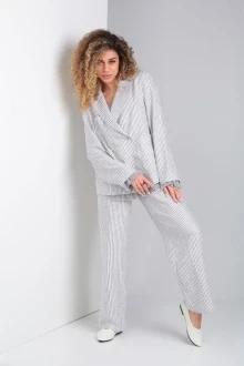 Брючный костюм Lady Secret 2878 серая-белая полоска тройка