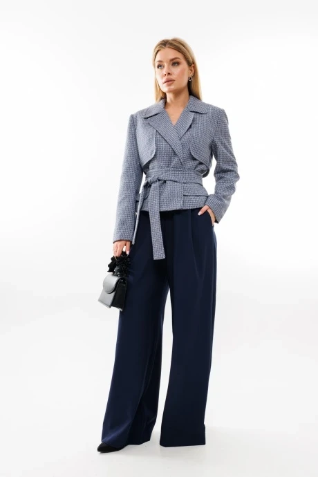 Брючный костюм AmberaStyle 2030 light blu двойка #1