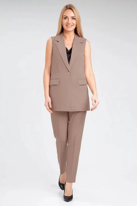 Брючный костюм IVARI 20403/1 бежевый #1