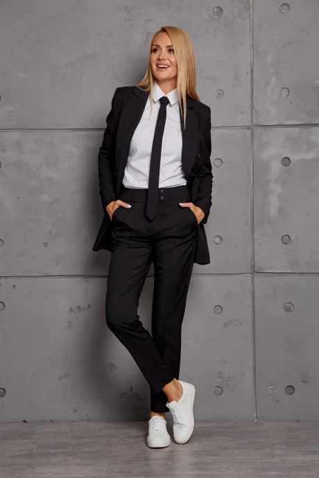 Брючный костюм Azzara 974 тройка с галстуком #1