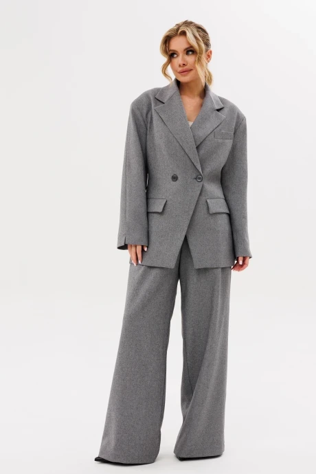 Брючный костюм AmberaStyle 2088 серый двойка #1