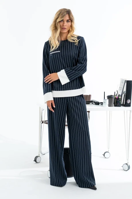 Брючный костюм Barti 24-23 Сине-белый двойка #1