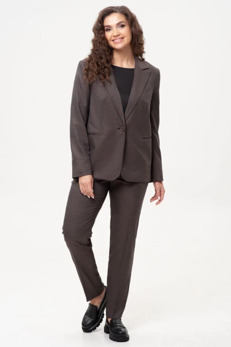 Брючный костюм IVARI 10403/1 коричневая гусьлапка #1