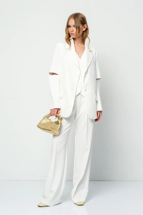 Брючный костюм PiRS 5870 молочный тройка #1