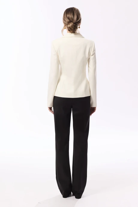 Брючный костюм Golden Valley 6672 молочно-черный двойка #1
