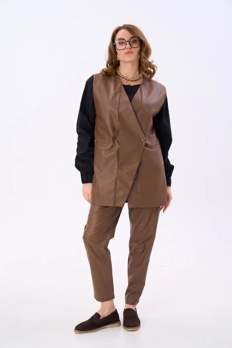Брючный костюм NikVa н732-3 шоколад двойка #1