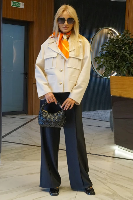 Брючный костюм ALANI COLLECTION 2442 молоко+черный #1