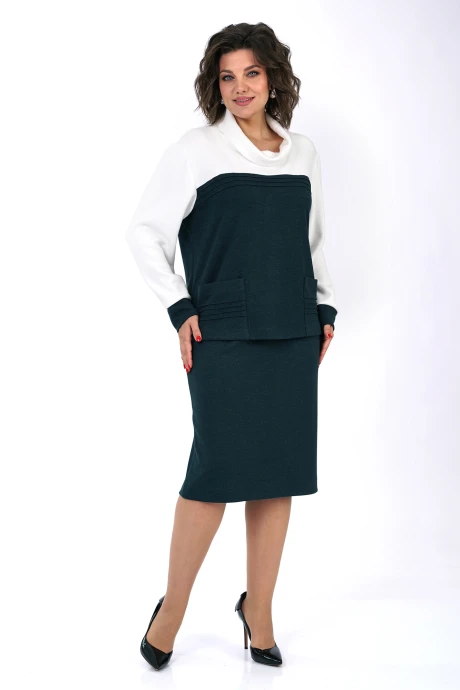 Юбочный костюм ALANI COLLECTION 2462 молоко+ изумруд двойка #1