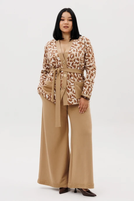 Брючный костюм Anastasia 1292 бежевый (анималистический принт) двойка #1