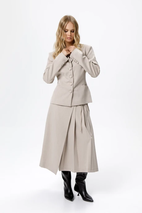 Юбочный костюм PiRS 6277 бежевый двойка #1
