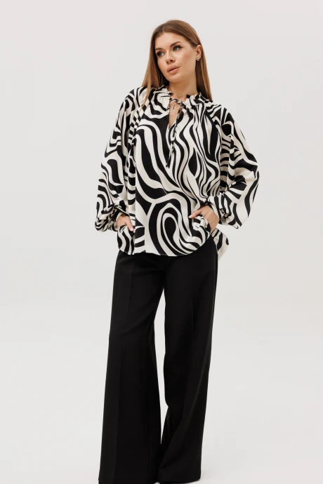 Брючный костюм AmberaStyle 2135-3 черный/белый двойка #1