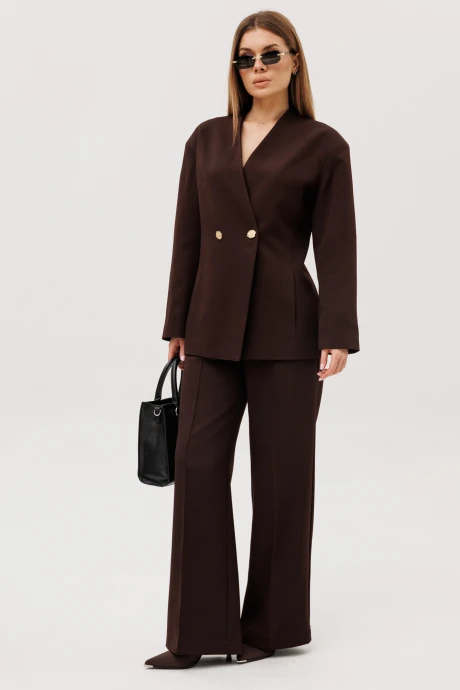 Брючный костюм AmberaStyle 2132-1 шоколад двойка #1