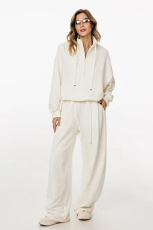 Брючный костюм EOLA 3048 молочный