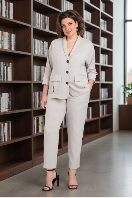 Брючный костюм Ладис Лайн 1588 светло серый #1