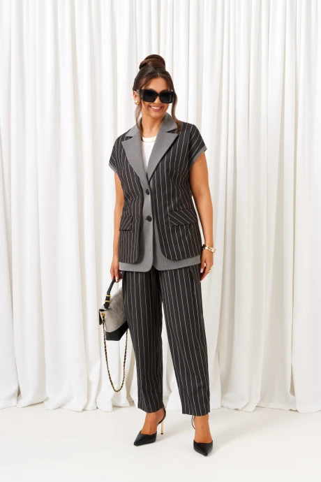 Брючный костюм Beautiful&Free 6434 тёмно-серый в полоску тройка #1