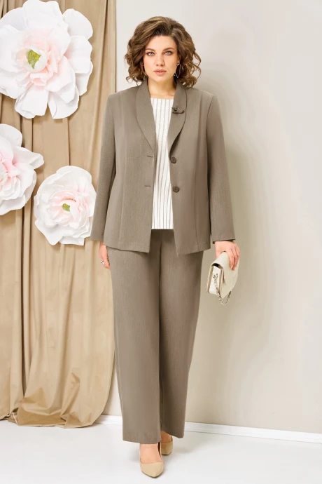 Брючный костюм VOLNA 1462 бежевый тройка #1