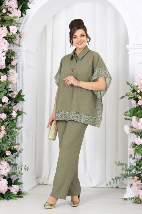 Брючный костюм Нинель Шик 7525 Оливка двойка #1