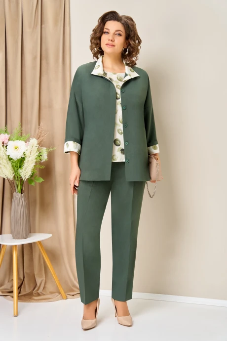 Брючный костюм VOLNA 1427 темная олива горох тройка #1