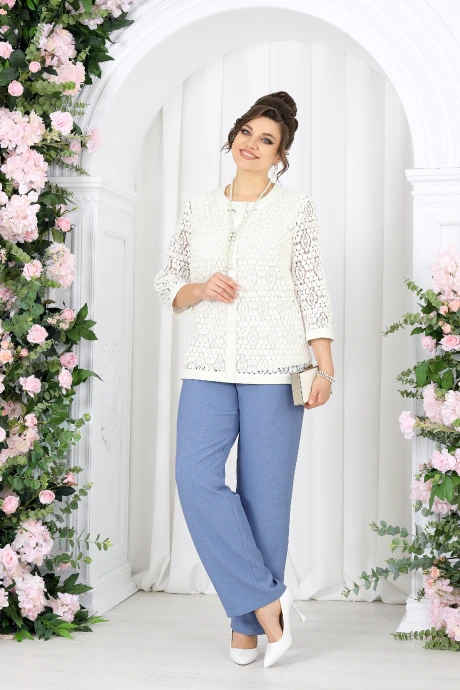 Брючный костюм Нинель Шик 7518 небесный тройка #1