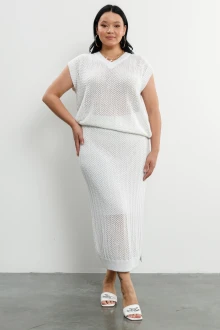 Юбочный костюм Romgil РВ0214-ХЛ4 белый двойка