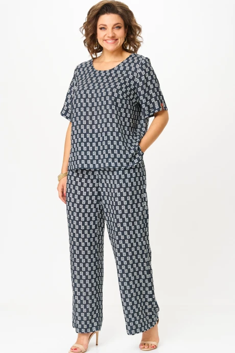 Брючный костюм БелЭльСтиль 875+605 сине-белый принт двойка #1