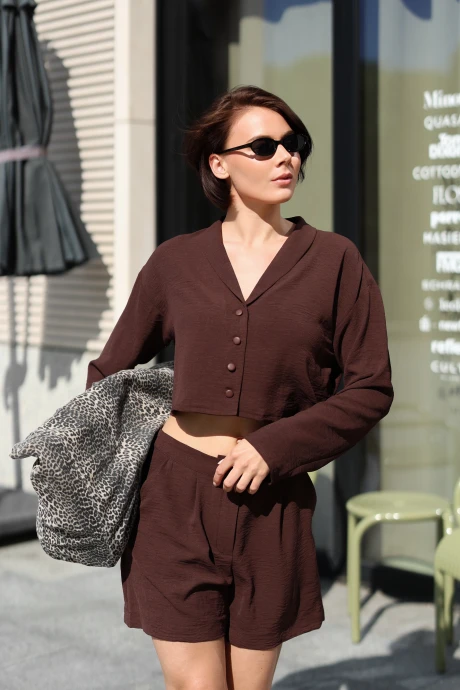 Костюм с шортами Aura chic life 9291 шоколадный двойка #1
